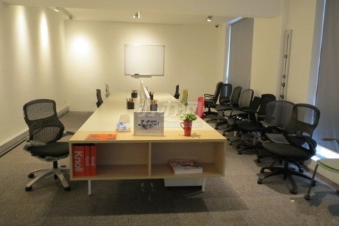 余姚路288号(近胶州路